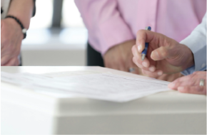 Signature de convention © © Pexels - Grant